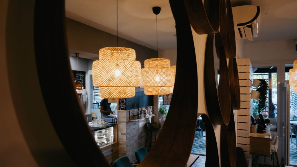 Cafe Maran Váróczi Üzletberendezés Projekt - Tükrök