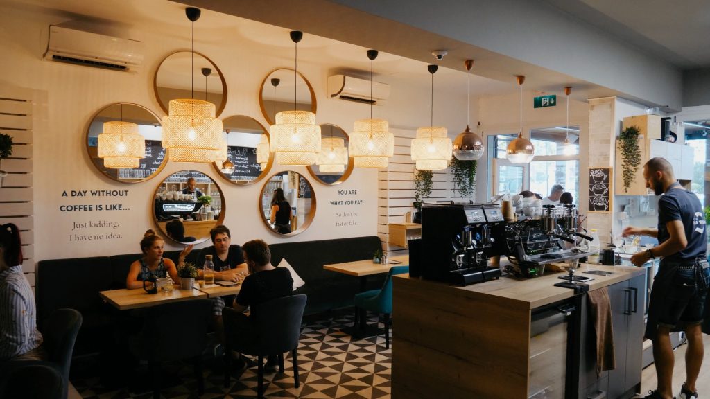 Cafe Maran Váróczi Üzletberendezés Projekt - Kiszolgáló pult