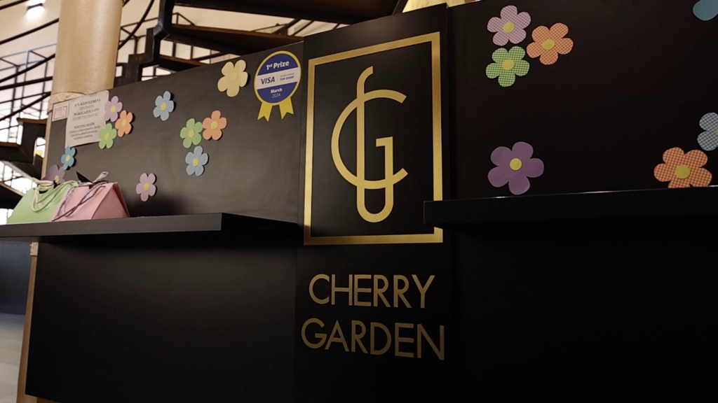 Cherry Garden parfüméria üzletberendezés 08
