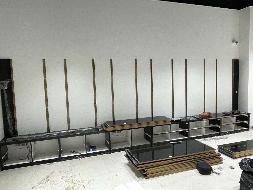 Luxoya Westend &Uuml;zletberendez&eacute;s - Referencia 14