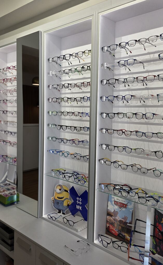 Naphegy Optika Vill&aacute;nyi &uacute;t - &uuml;zletberendez&eacute;s 03