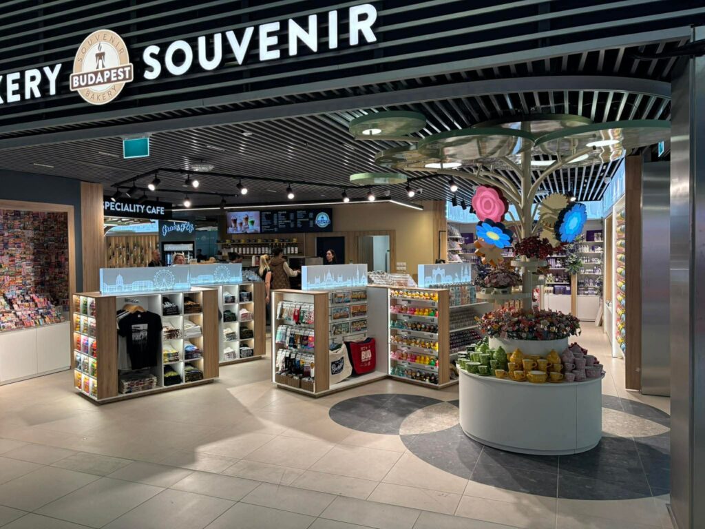 Budapest Bakery Souvenir - Budapest Airport 01