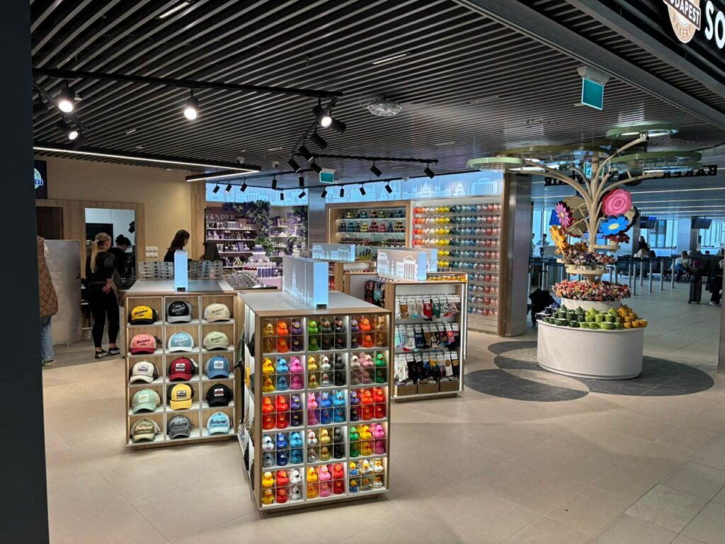 Budapest Bakery Souvenir - Budapest Airport 03