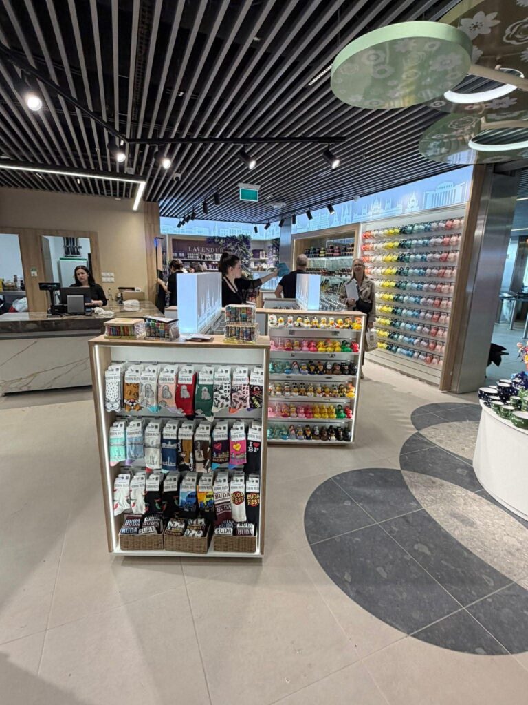 Budapest Bakery Souvenir - Budapest Airport 05