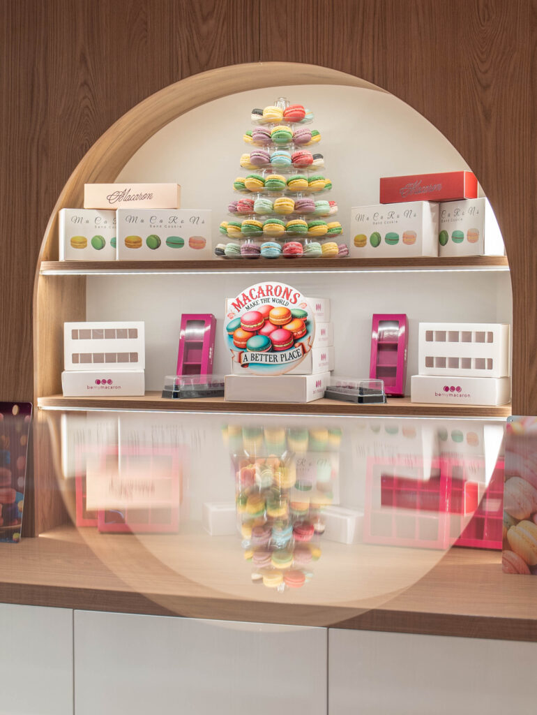 Marzipan House &eacute;dess&eacute;gbolt berendez&eacute;s V&aacute;s&aacute;rcsarnok 02