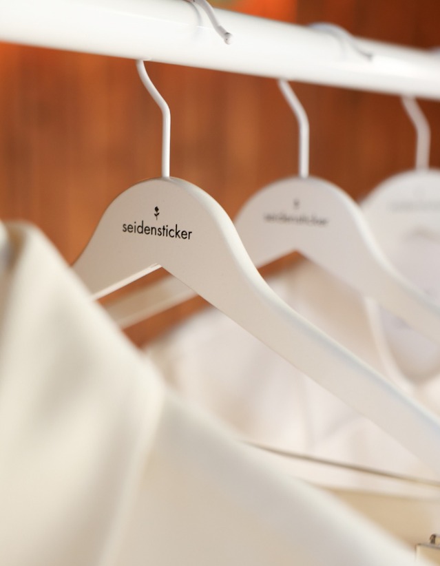 Seidensticker márkabolt üzletberendezés - Premier Outlet